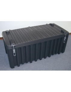 Coffre noir en polyéthulène