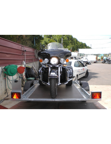 Remorques plateaux multi usages REV... Remorques plateaux multi usages REV...