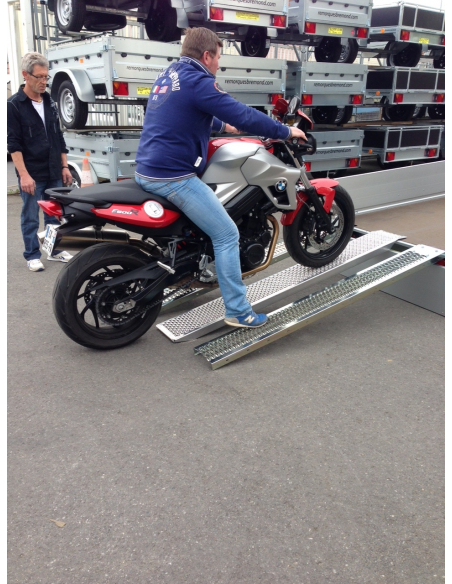 Remorque HUMBAUR 1376