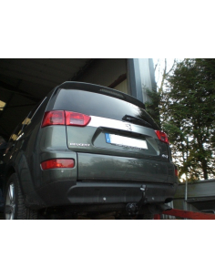 Attelage pour Peugeot 4007