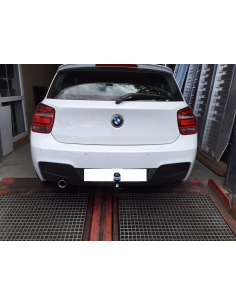 Attelage pour BMW série 1