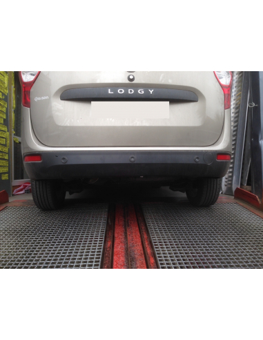 Attelage sur Dacia Lodgy