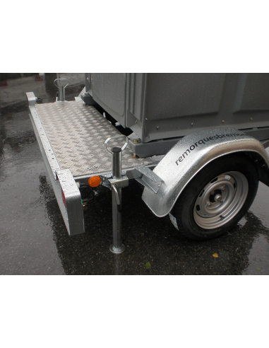 Remorque toilette autonome roulant Remorque toilette autonome roulant