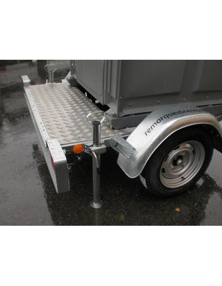 Remorque toilette autonome roulant