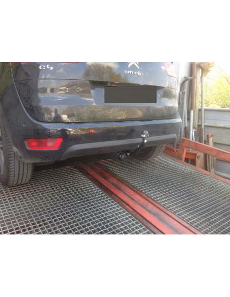 Attelage pour citroen C4
