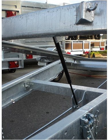 Remorque porte-voiture Trigano /... Remorque porte-voiture Trigano /...