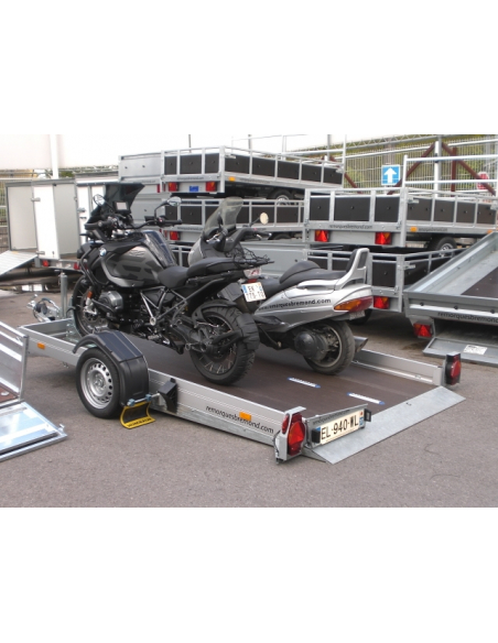 Remorque HUMBAUR plateforme SENKO