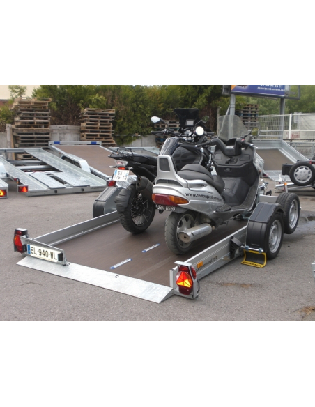 Remorque HUMBAUR plateforme SENKO