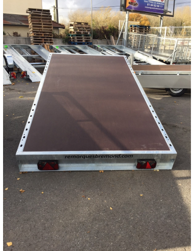 Remorque plateau basculant Remorque plateau basculant