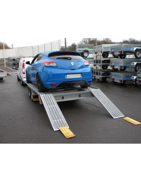 Porte voiture HUMBAUR 4107