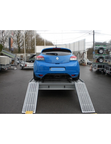 Porte voiture HUMBAUR 4107 Porte voiture HUMBAUR 4107