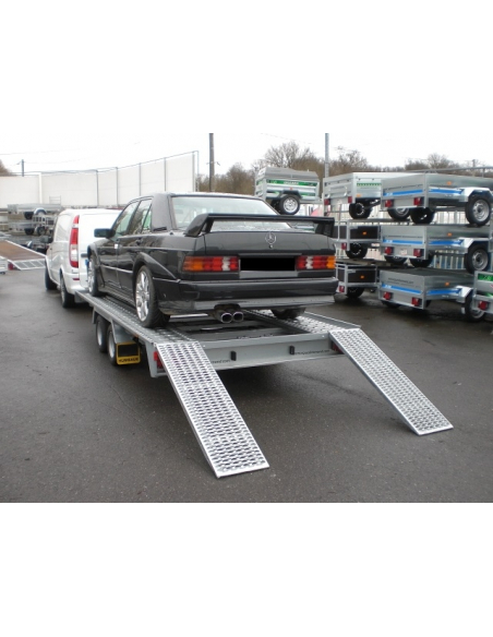 Porte voiture HUMBAUR 4107