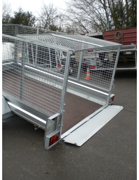 Remorques plateaux multi usages REV250SF