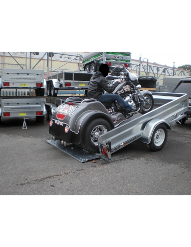 Remorques plateaux multi usages REV250SF Remorques plateaux multi usages REV250SF