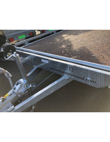 Remorque plateau NU roues intérieures... Remorque plateau NU roues intérieures...