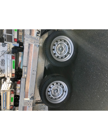 Remorque plateau NU roues intérieures... Remorque plateau NU roues intérieures...