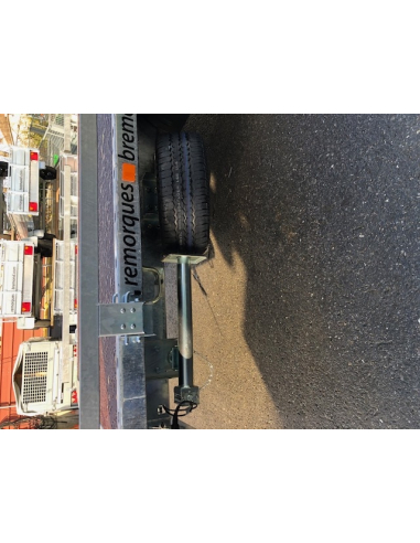 Remorque plateau NU roues intérieures... Remorque plateau NU roues intérieures...