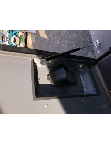 Remorque fourgon porte moto Remorque fourgon porte moto