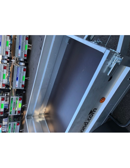 Remorque 1 essieu freiné 750kg ref GO201F75