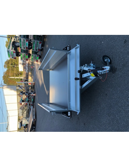 Remorque 1 essieu freiné 750kg ref GO201F75