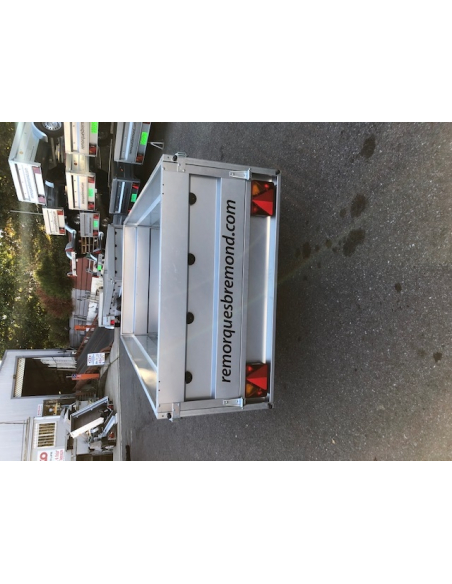 Remorque 1 essieu freiné 750kg ref GO251F75