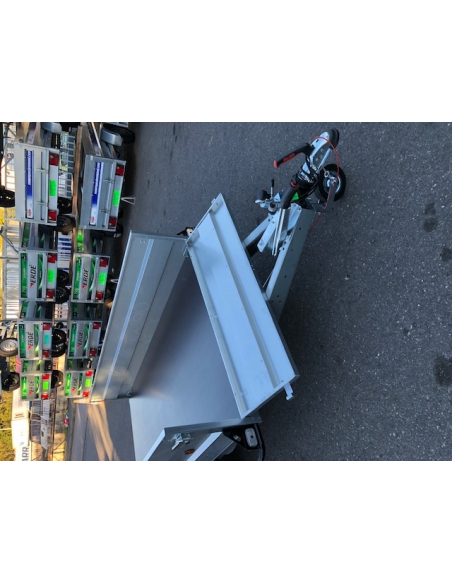 Remorque 1 essieu freiné 750kg ref GO251F75