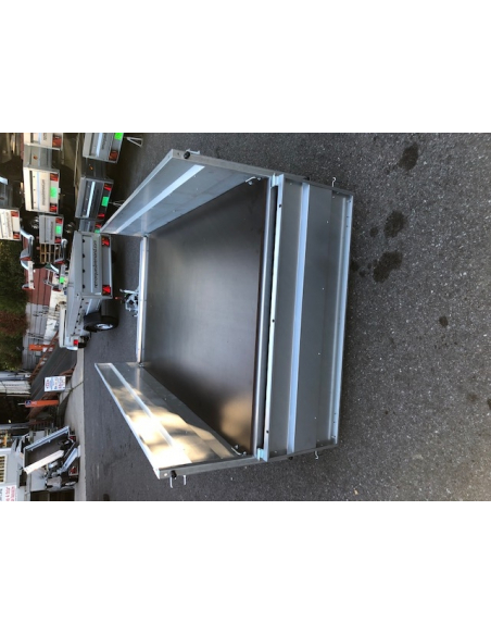 Remorque 1 essieu freiné 750kg ref GO251F75